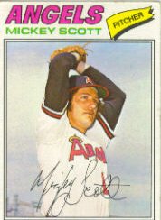 1977 Topps Baseball Cards      401     Mickey Scott
